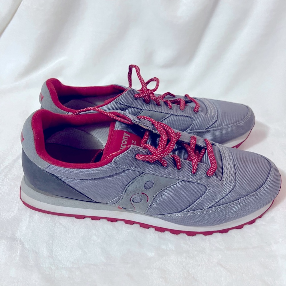 Saucony jazz sneakers